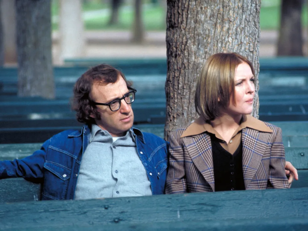 DianeKeatonéleteképekben, DianeKeaton, Diane Keaton, színésznő,   Tombe les filles et tais toi
Play it again Sam
1972
Real  Herbert Ross
Woody Allen
Diane Keaton.
COLLECTION CHRISTOPHEL © Paramount Pictures / Rollins Joffe Productions (Photo by Paramount 