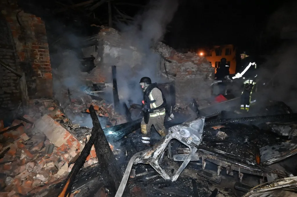 Óriási támadás érte Harkovot (Fotó: SERGEY BOBOK / AFP)