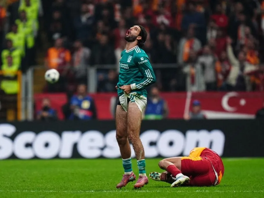Szoboszlai Dominik fájdalma érthető, ellene fújtak be tizenegyest, kikapott a Liverpool a Galatasary ellen