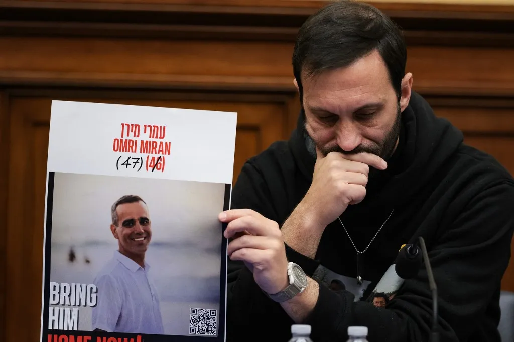 A magyar túsz, Omri Miran is kiszabadult a Hamász fogságából