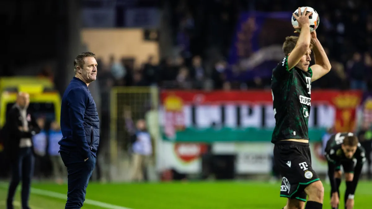Robbie Keane-nel még sosem történt ilyen, a Fradi edzője dühöngött az Újpest elleni derbi után
