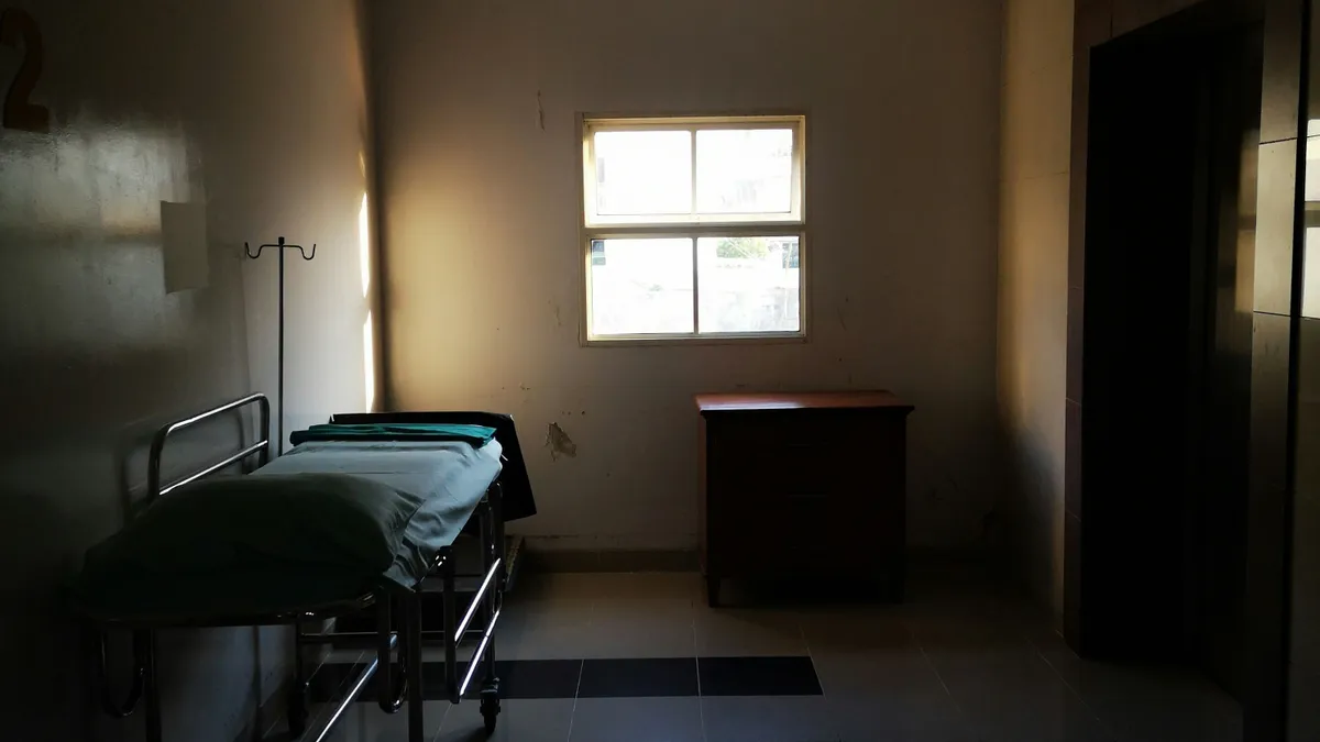 Egy apró tizedesjegy okozta a tragédiát – kórházi műhiba végzett a kisfiúval