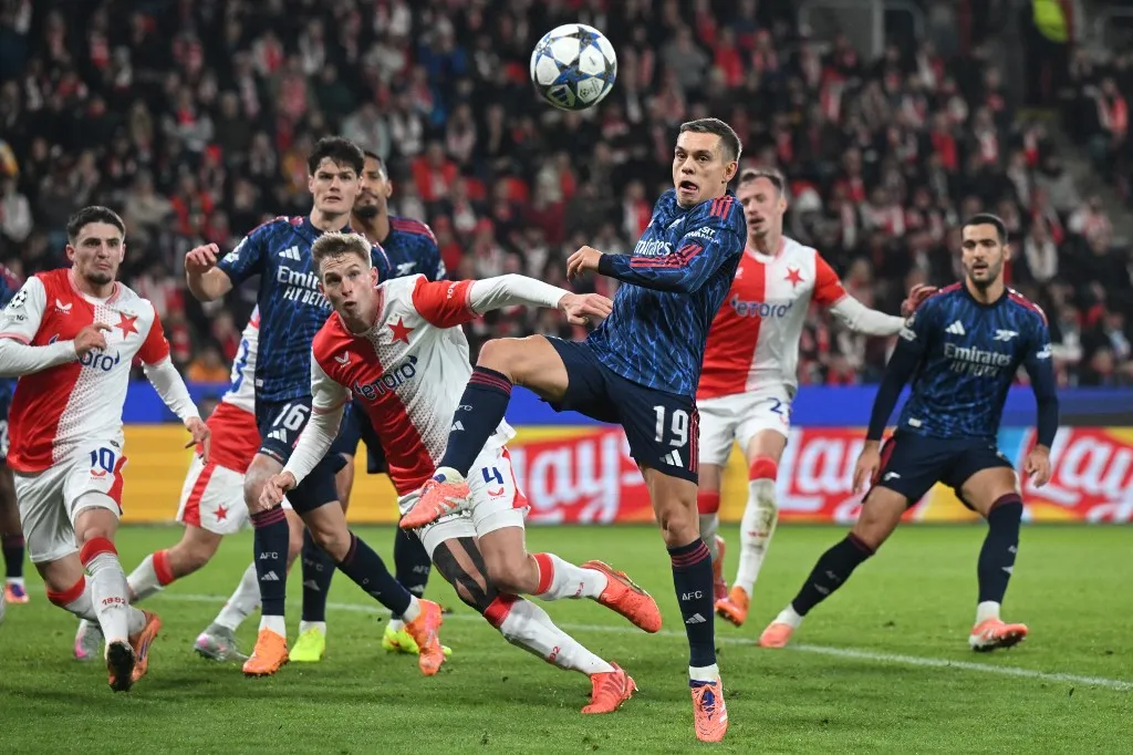 Az Arsenal a Slavia Praha otthonában lépett pályára a negyedik fordulóban