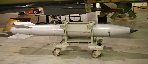 B61-es atombomba (Forrás: Wikipédia)