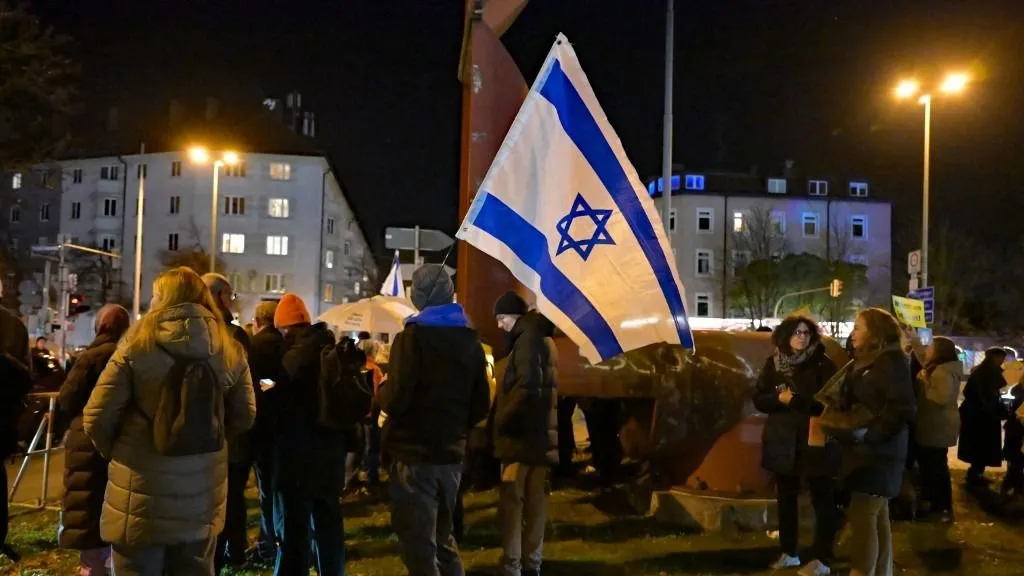 Az európai politikai elit számos ponton felelőtlen politikát folytat, azonban az egyik legsúlyosabb ezek közül az Izrael-ellenes retorika