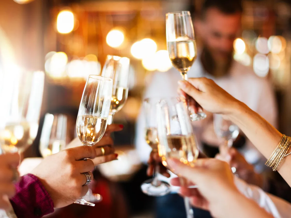 Pezsgőalkohol, Pezsgő, alkohol