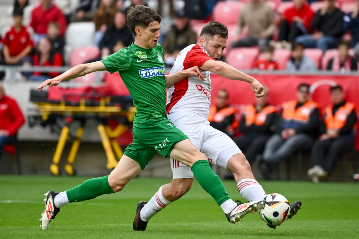 A magyar válogatott egyik újonca (jobbra): Bárány Donát