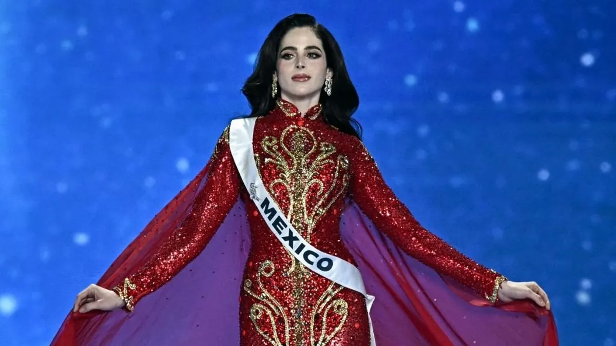 Miss Universe: Fatima Bosch botrányok között hódította el a koronát Thaiföldön