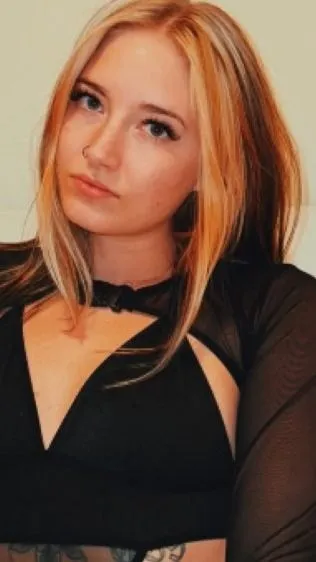 Ez a modell olyan, mint egy finom citromos süti – egy harapás, és máris bűntudatod van