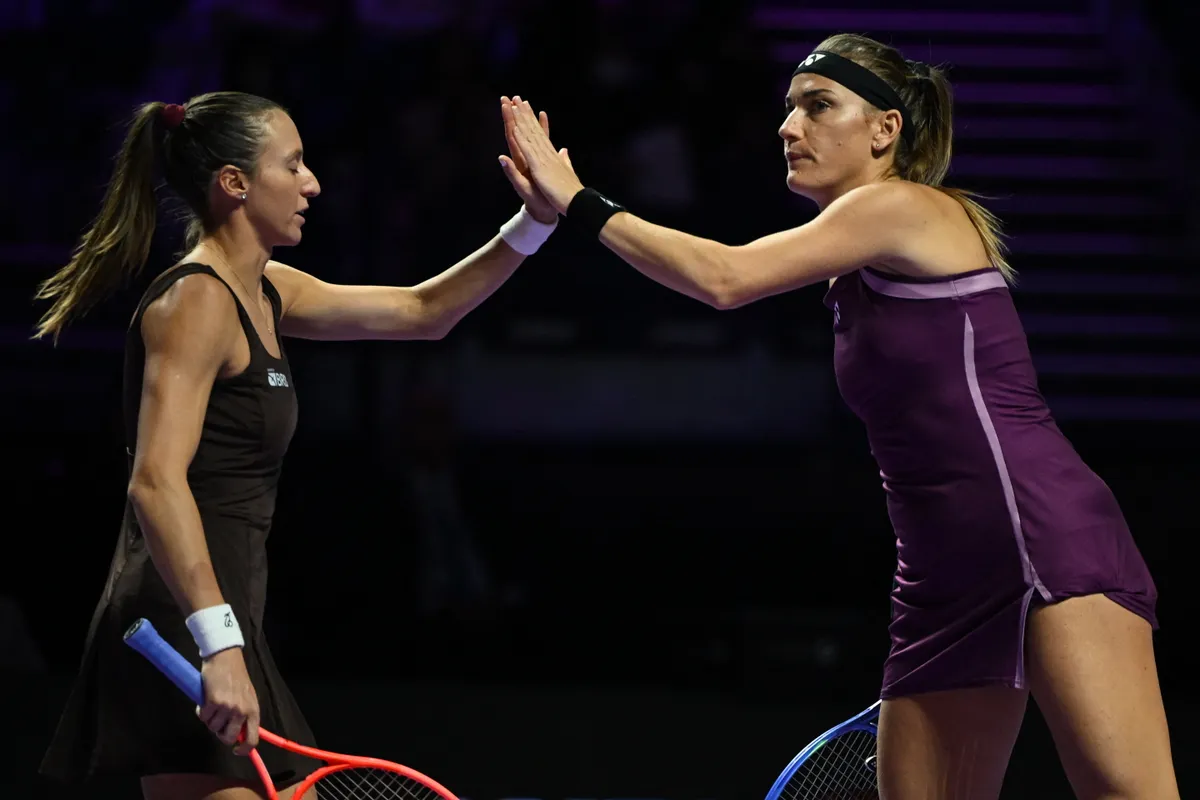 Babos Tímea és brazil párja kikapott a vb-döntőben Fotó: ARTUR WIDAK / ANADOLU