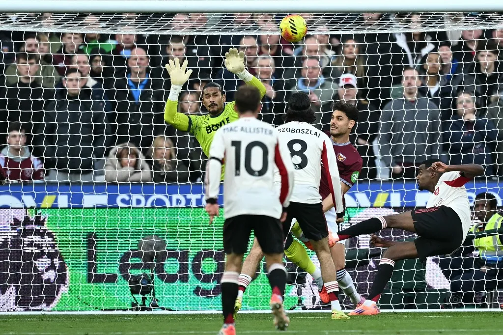 Alexander Isak megszerezte első bajnoki gólját a Liverpool játékosaként
