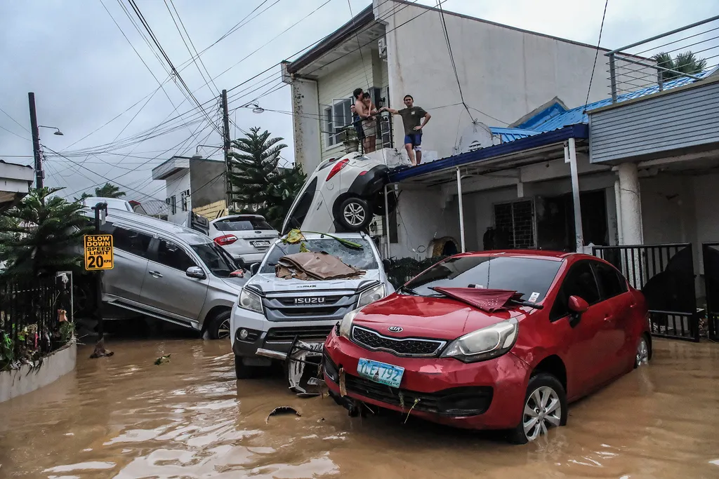 Fülöp-szigetek, tájfun, Fülöp-szigetektájfun, Kalmaegi tájfun