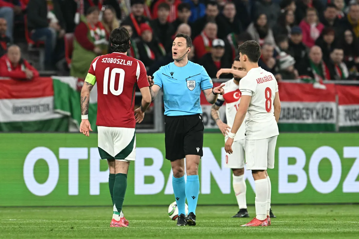 Szoboszlai és Güler szócsatája a magyar-török meccsen