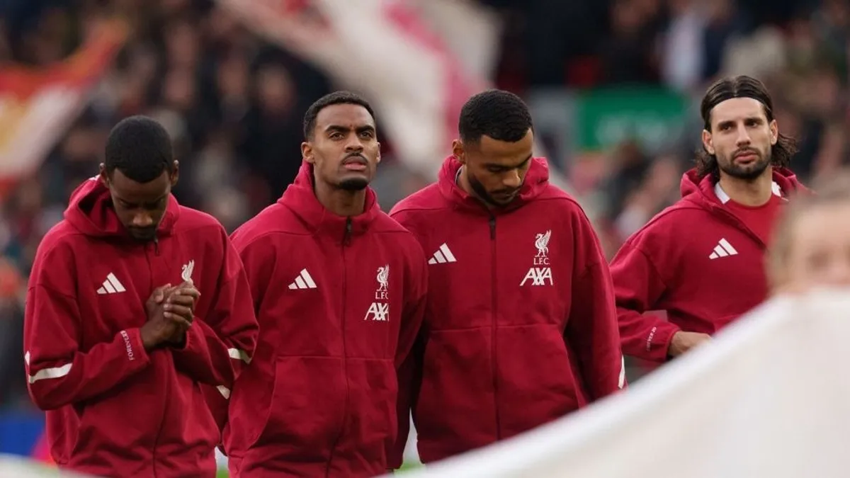 Minden idők legrosszabb bajnoka lehet a Liverpool, már a szégyent kell elkerülnie Slot csapatának