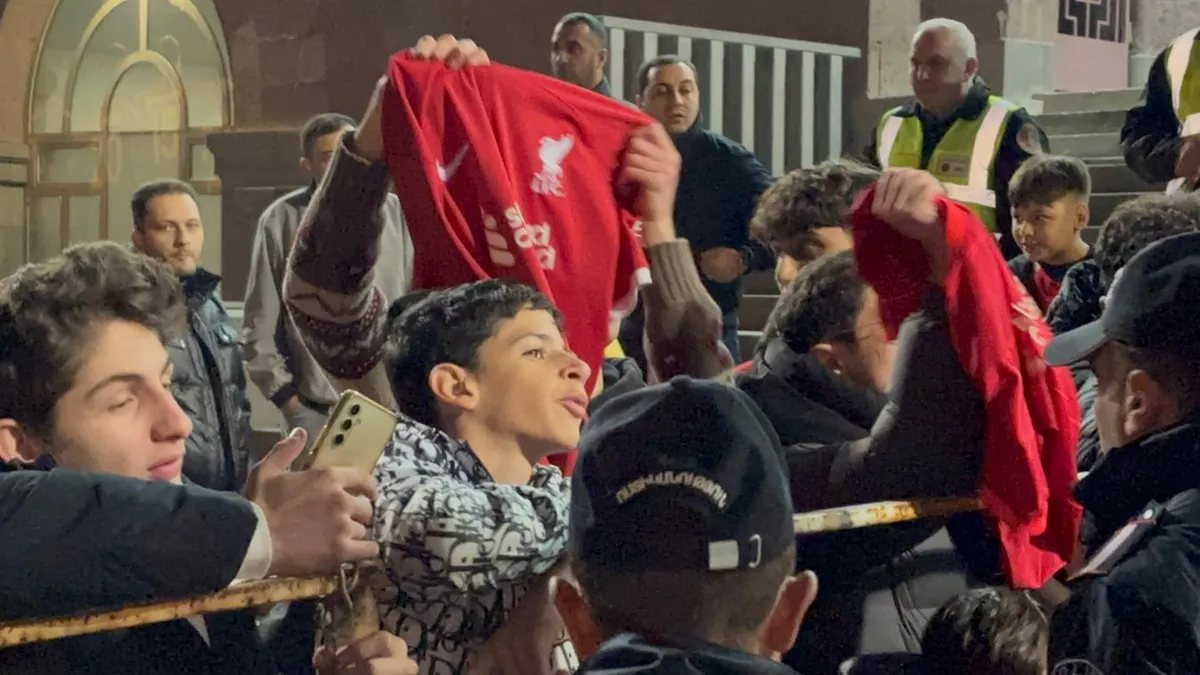 Az örmény szurkolók is megőrültek Szoboszlaiékért 