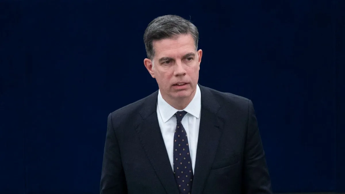 Nagy pofon Magyar Péteréknek, hogy negyedakkora a magyar családok rezsiköltsége a nyugat-európai háztartásokhoz képest