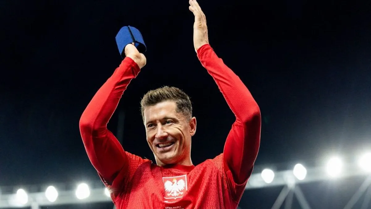 Lewandowski röhögőgörcsöt kapott, majd a saját csapatán gúnyolódott – videó