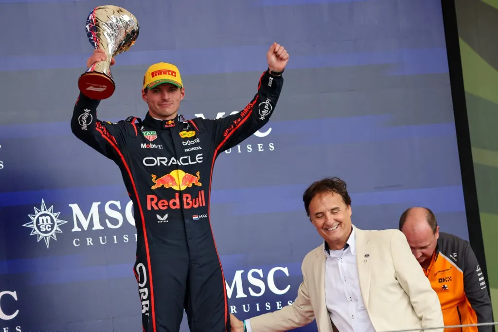 Max Verstappen egészen a harmadik helyig verekedte előre magát