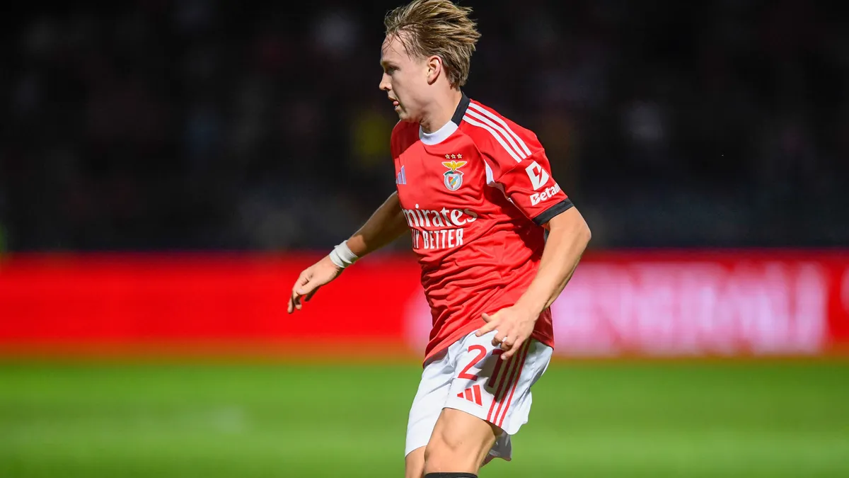 Sokkoló beismerés, gyermekpornográfiát terjesztett a válogatott futballista