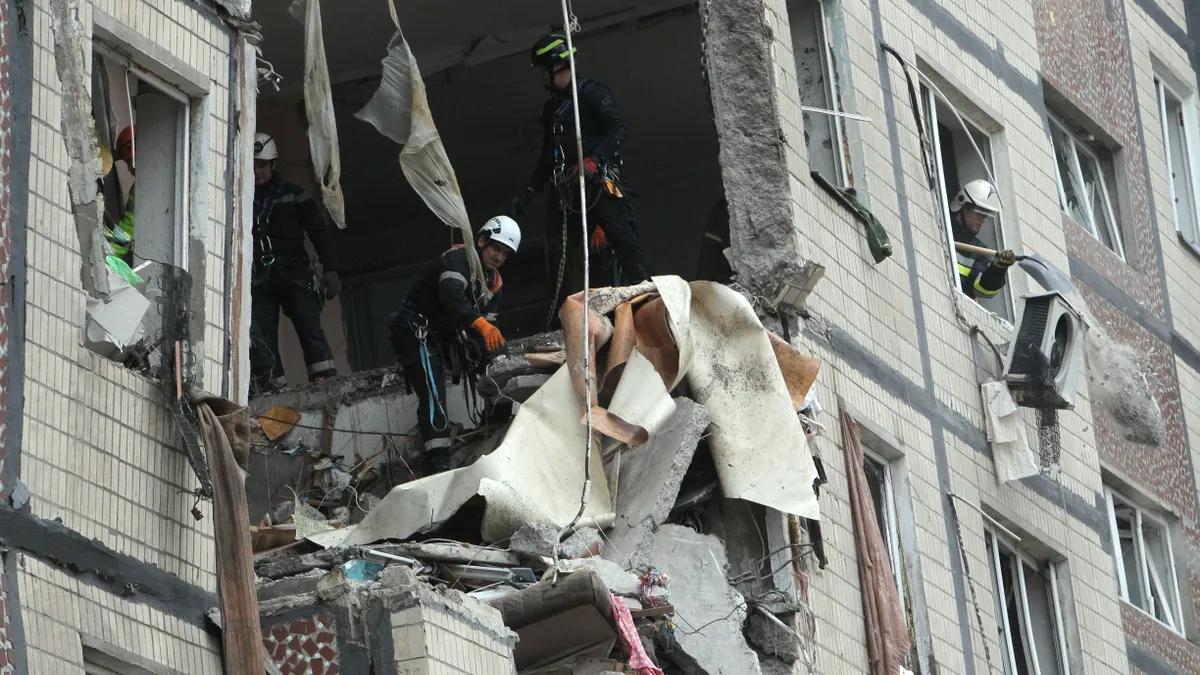 Az ukránok Volgográdot támadták, sérültek is vannak