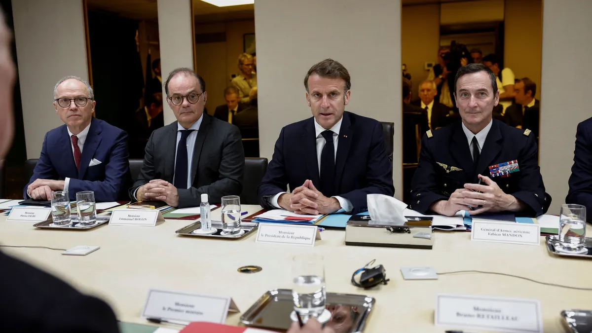 Amit valójában mondott a francia vezérkari főnök, és amit kellett volna