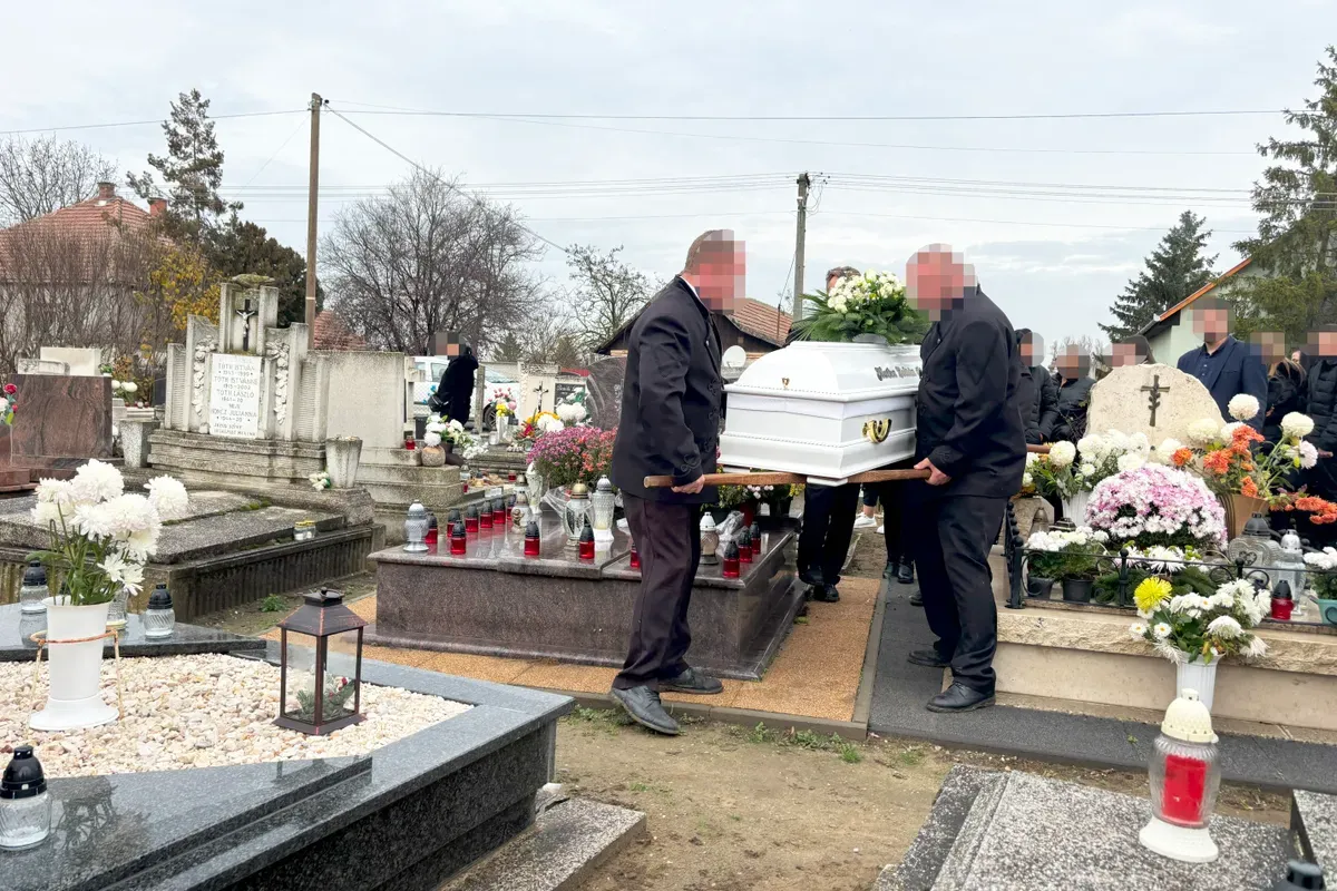 A szentmártonkátai vonatbaleset sofőrjét eltemették hétfőn napközben