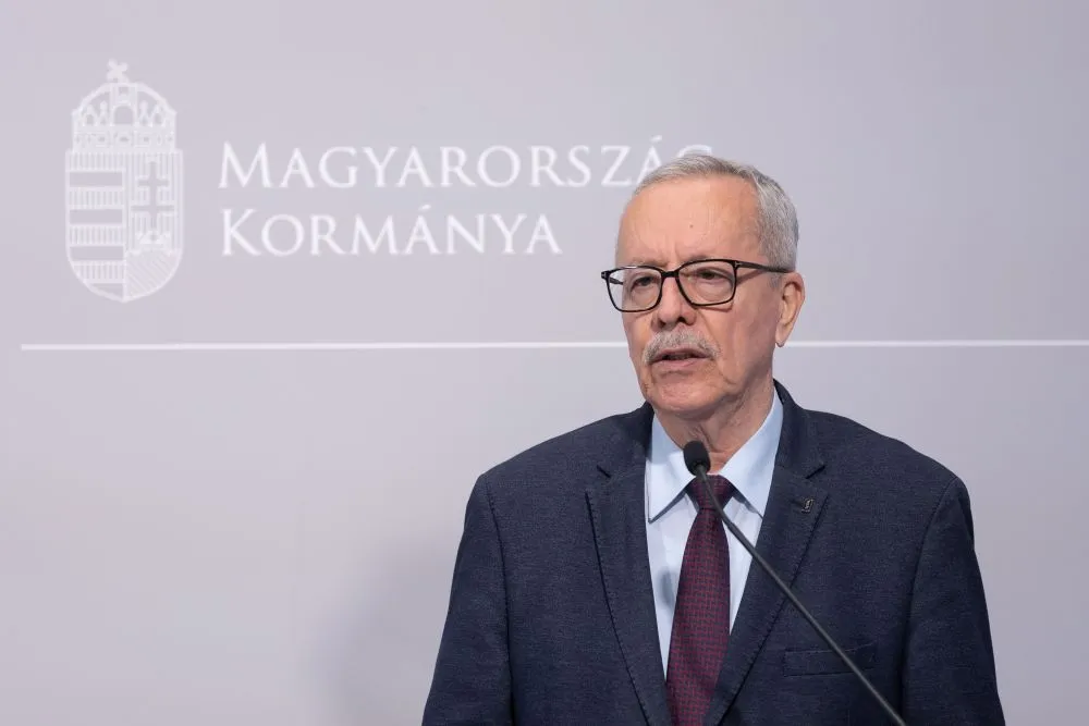 Bakondi György kijelentette, hogy Magyarország nem hajtja végre a migrációs paktumot