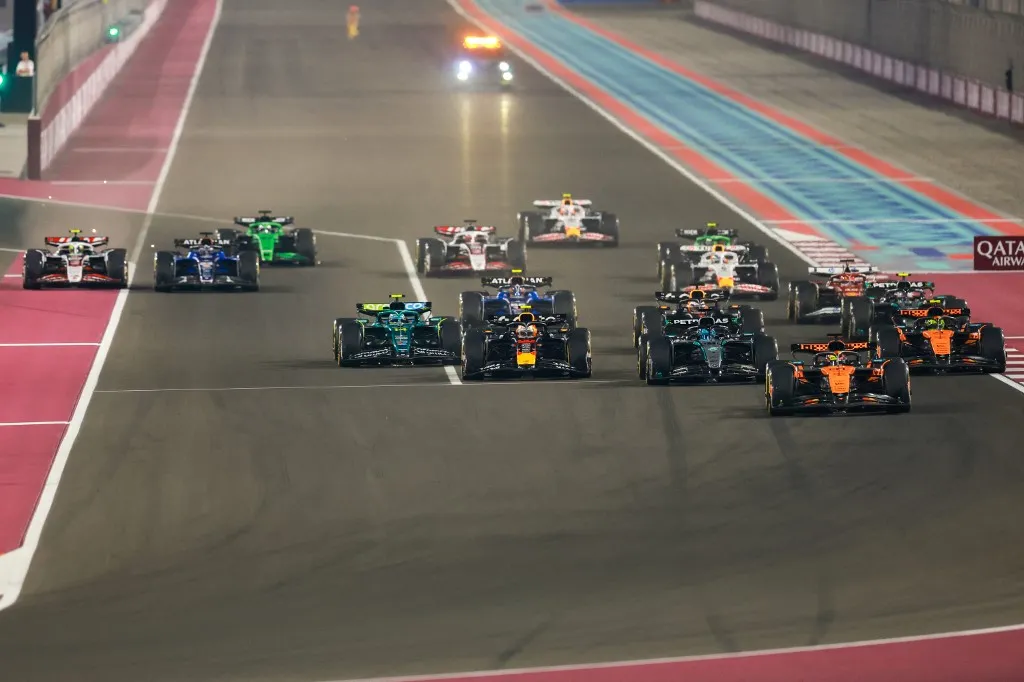 Drivers compete during sprint race ahead of the Formula One Qatar Grand Prix at the Lusail International Circuit in Lusail on November 29, 2025. (Photo by Karim JAAFAR / AFP)