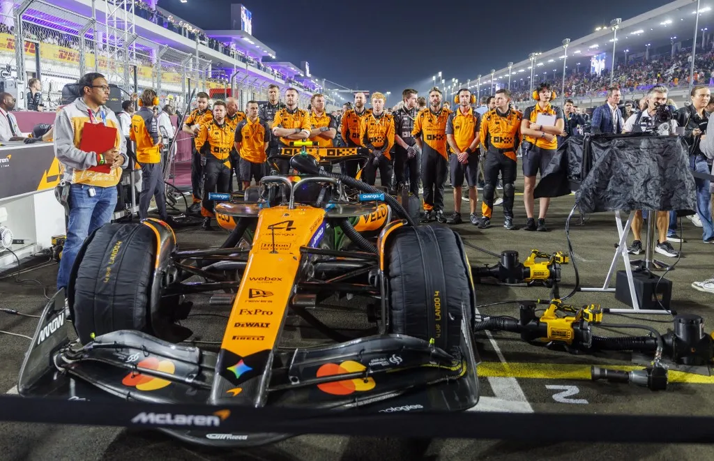 A McLaren újabb hibája a Forma-1-es bajnoki címükbe is kerülhet