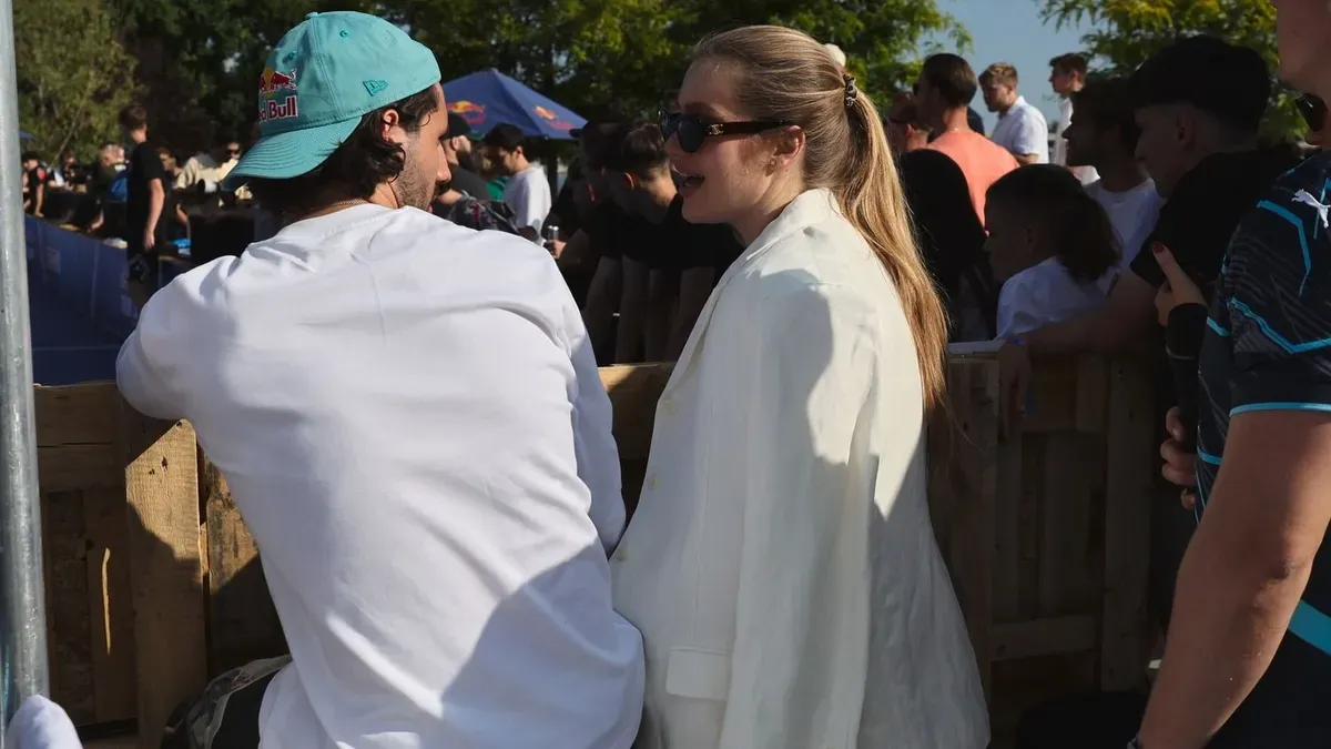 Szoboszlai Dominik párja, Buzsik Borka élvezi a futballista feleségek életét