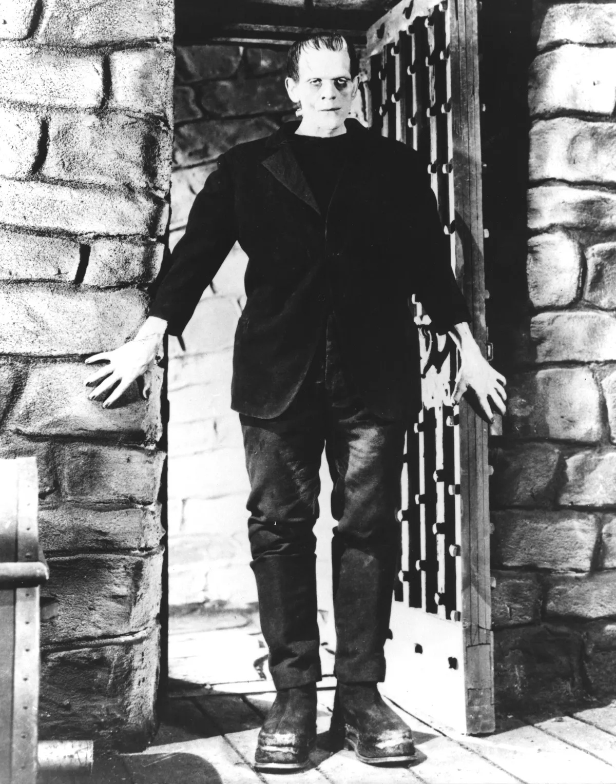  Frankenstein, RELEASE DATE: November 21, 1931. MOVIE TITLE: Frankenstein. STUDIO: Universal Pictures. PLOT: Henry Frankenstein is a doctor who is trying to discover a way to make the dead walk. He suceeds and creates a monster that has to deal with living again. PICTURED: BORIS KARLOFF as The Monster.