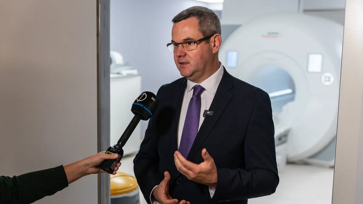 Önálló tevékenységet végezhetnek a jövőben az egészségügyi szakdolgozók