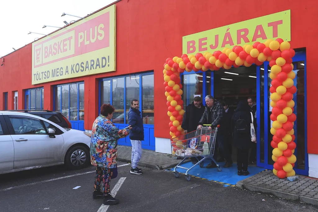 Basket Plus áruház, BasketPlus, kereskedelem, szupermarket, vásárlás, diszkont