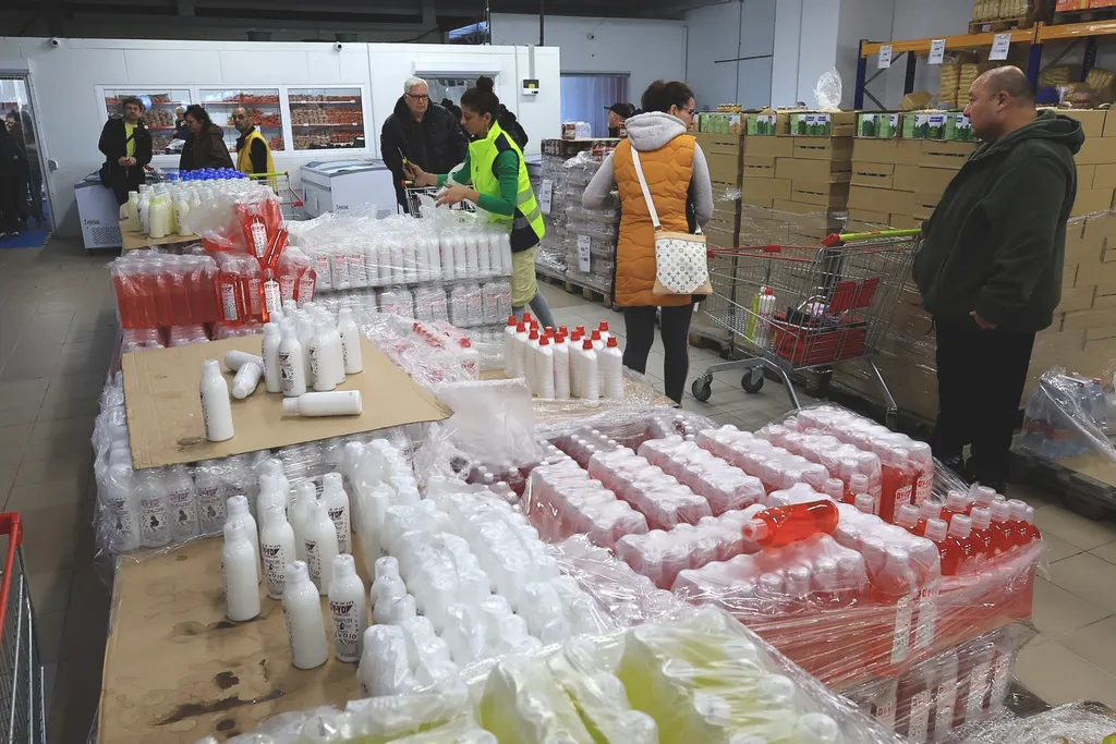 Basket Plus áruház, BasketPlus, kereskedelem, szupermarket, vásárlás, diszkont