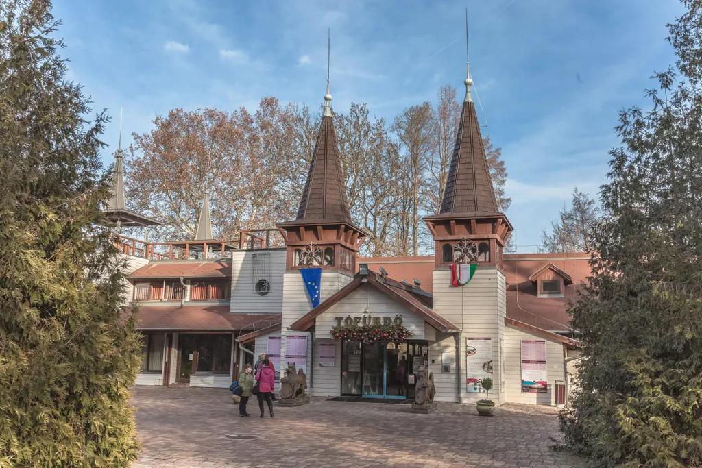 Hévíz, Hévízi Tófürdő, HévíziTófürdő, felújítás, galéria, 2025