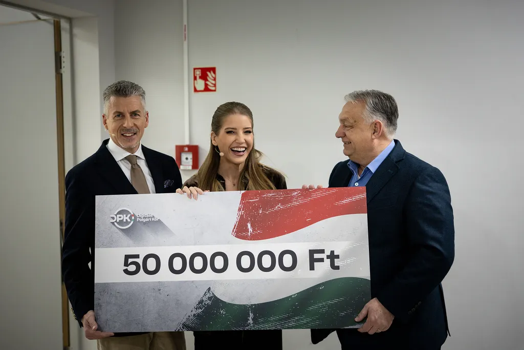 Digitális Polgári Kör, digitális polgári körök, DPK, háborúellenes gyűlés, Szeged, 2025. 12. 20.,  Orbán Viktor, OrbánViktor
