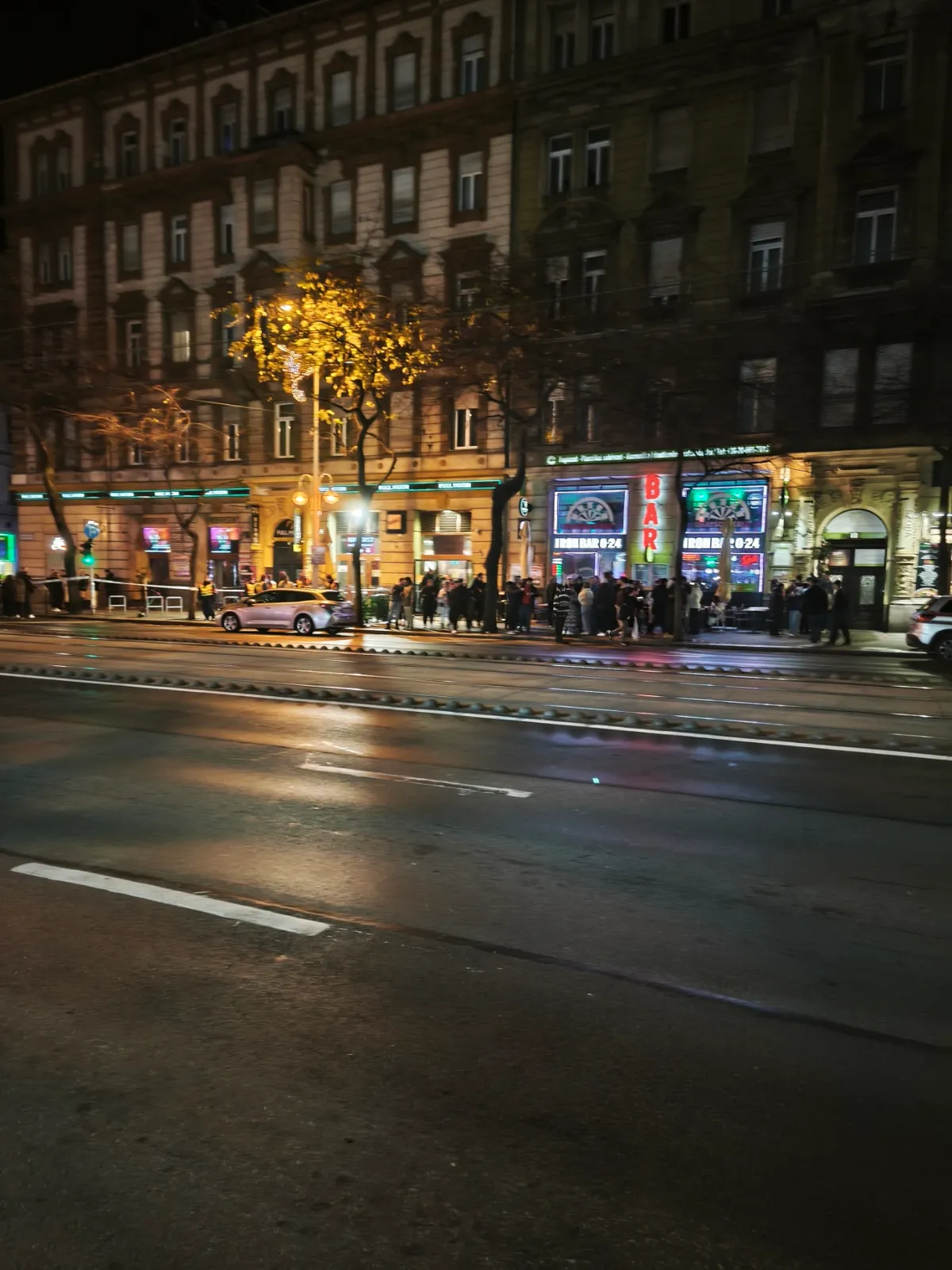 Gyilkosság történt 2025. november 29-én éjszaka a belvárosi Morrison's 2 szórakozóhelynél