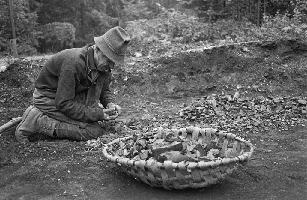 Rejtett világ a Bükk mélyén: megrázó fotók kerültek elő Répáshutáról, Szebeni András, SzebeniAndrás, Fortepan, galéria, 2025
