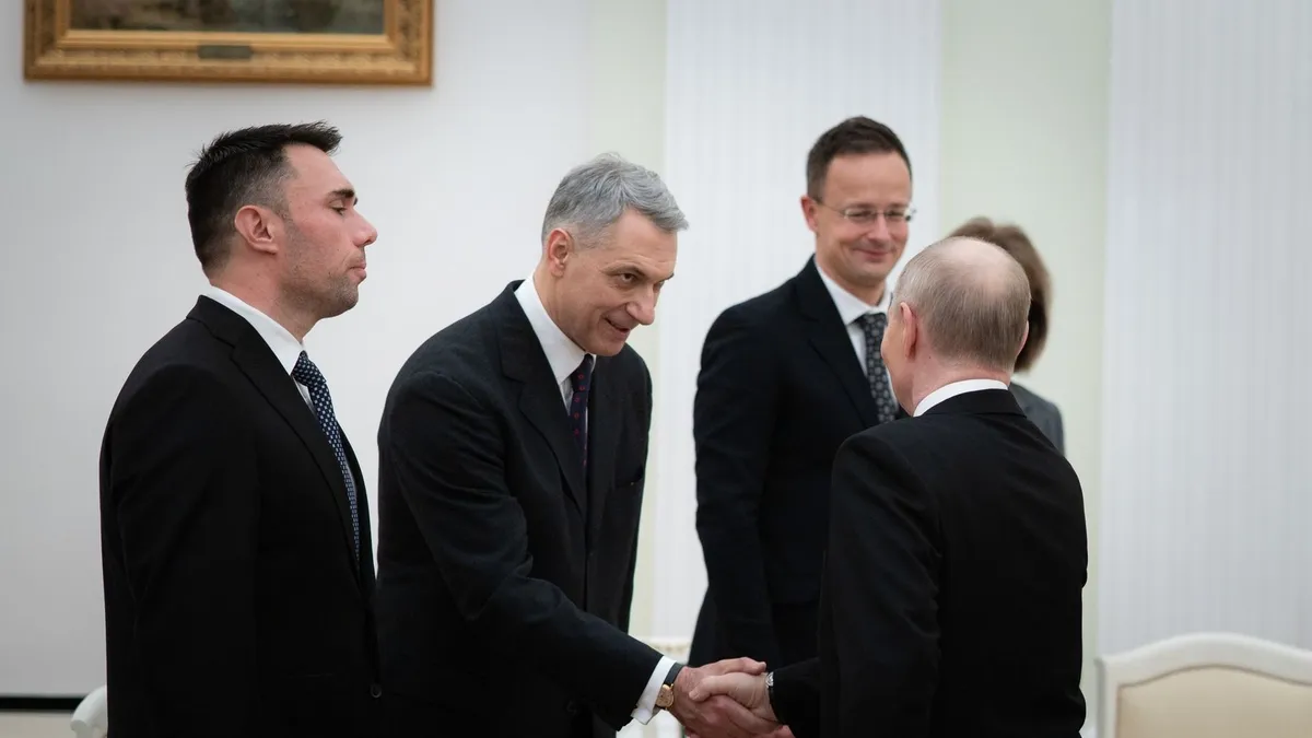 Az oroszok nem szórakoznak – Lázár János kemény üzenete