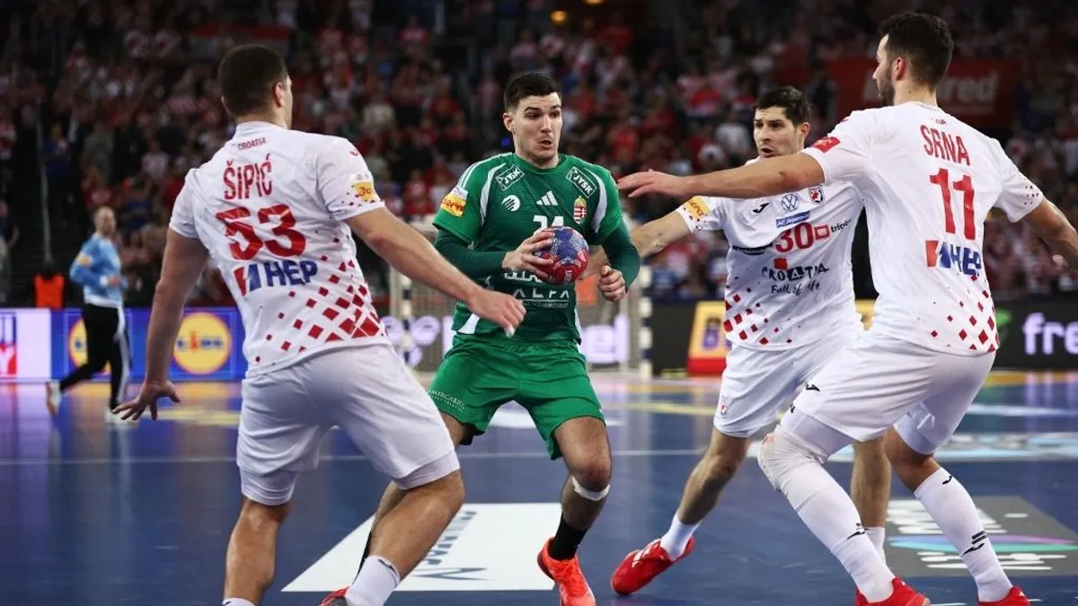 Katasztrófa történt a férfi kézi-vb-n, Milák Kristóf döntése sokkot okozott