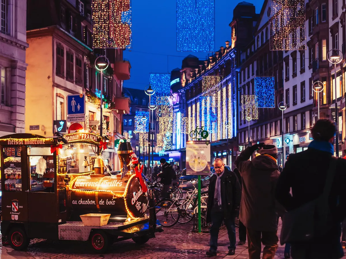 A karácsony fővárosa, Strasbourg, ahol az utcák ragyognak