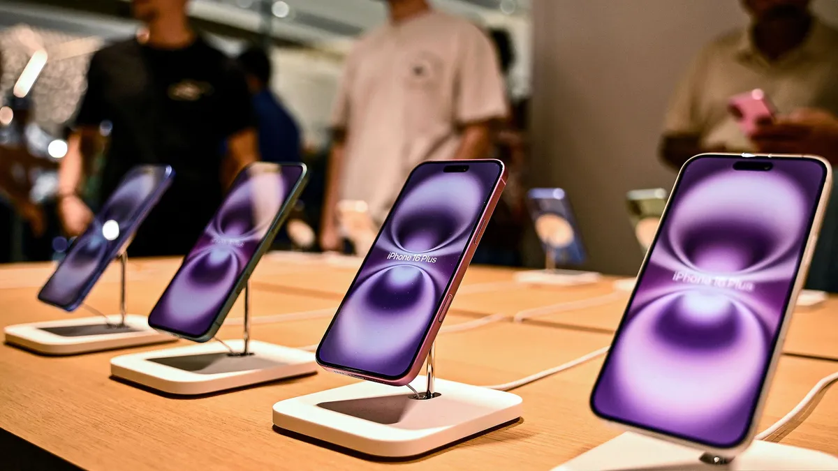 Az Apple telefonjai és táblagépei érintettek.