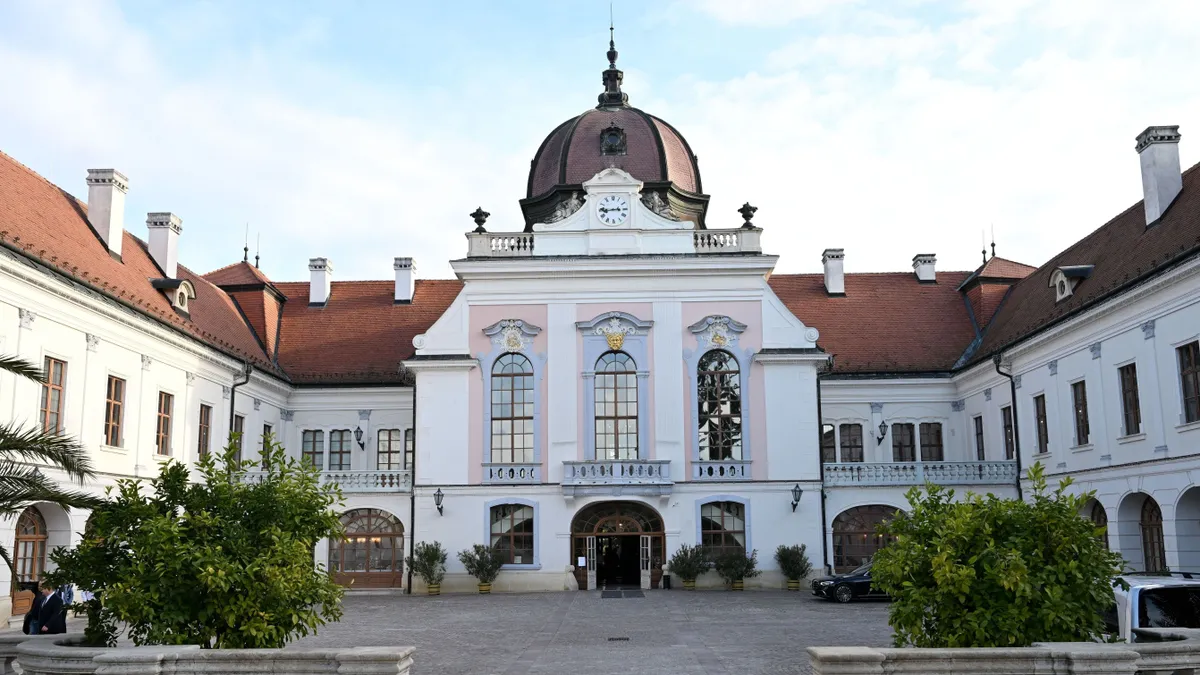 Hankó Balázs: A következő hónapokban konkrét eredmények várhatók Gödöllő közlekedésének…