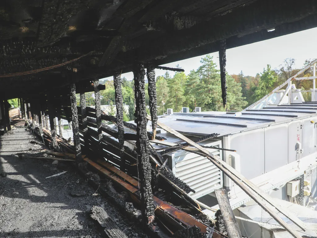 Miskolci barlangfürdő, Miskolcibarlangfürdő, Miskolc, Miskolctapolca, 
 20240928 Miskolc
Bejárást tartottak a leégett Barlangfürd?ben.
Fotó: Mogyorósi Zsolt Pipó MZSP
Észak-Magyarország