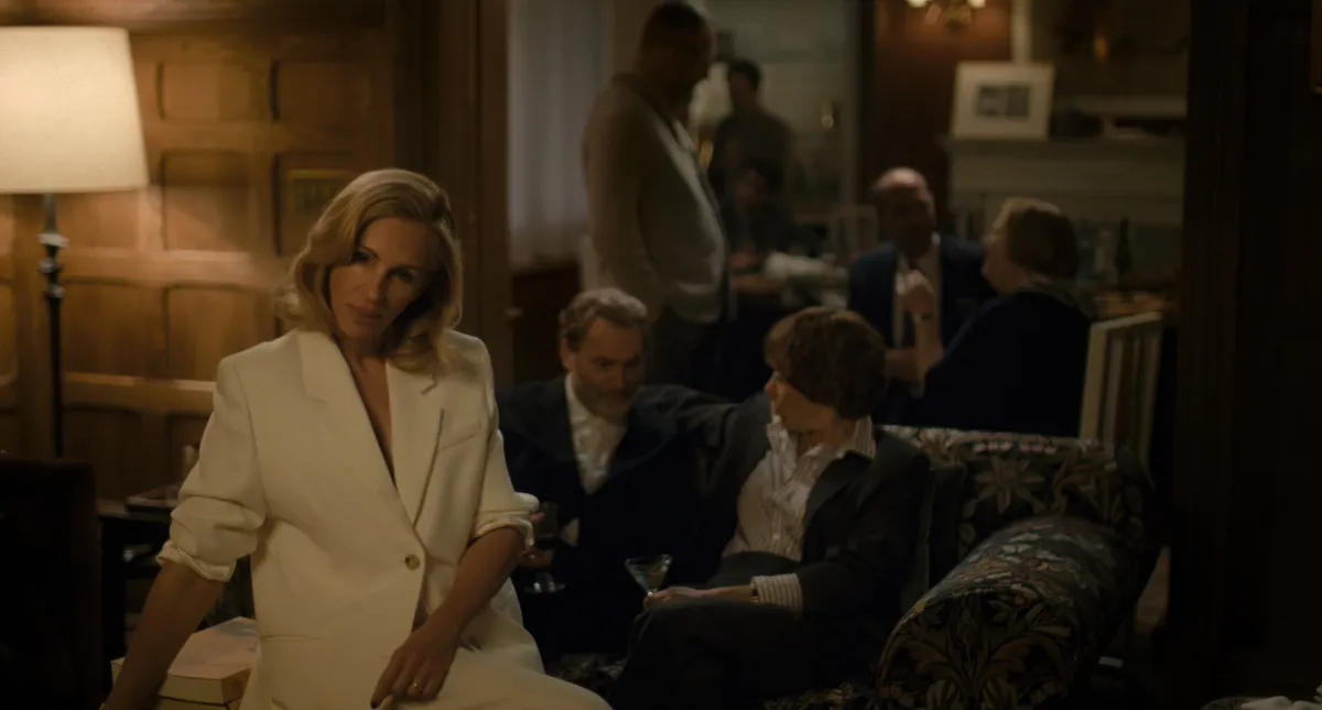 Golden Globe, (L to R) Julia Roberts as Alma, Michael Stuhlbarg as Frederik and Chloë Sevigny as Dr. Kim Sayers in AFTER THE HUNT, from Amazon MGM Studios.