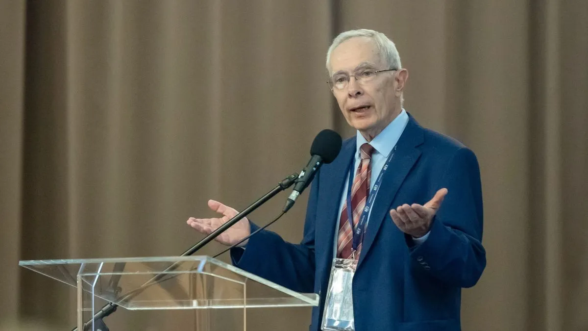 Tiszás szakártő a megszorításokról: ha fenik a kést a malacnak, nem kell megmondani mi jön + videó