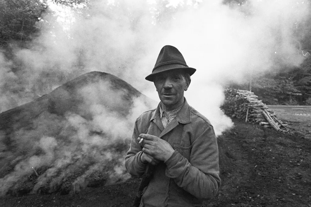 Rejtett világ a Bükk mélyén: megrázó fotók kerültek elő Répáshutáról, Szebeni András, SzebeniAndrás, Fortepan, galéria, 2025