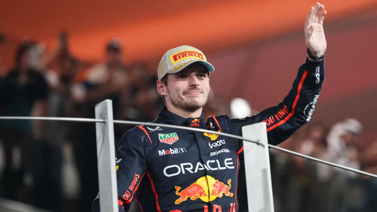 Max Verstappen csak két ponttal maradt le a 2025-ös világbajnoki címről