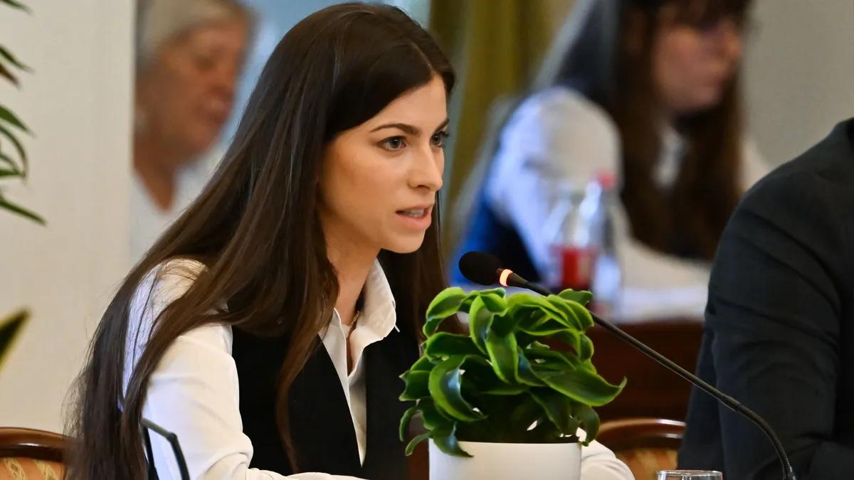 Szentkirályi Alexandra: Brüsszel és Kijev mindent megtesz, hogy megdöntse a magyar kormányt