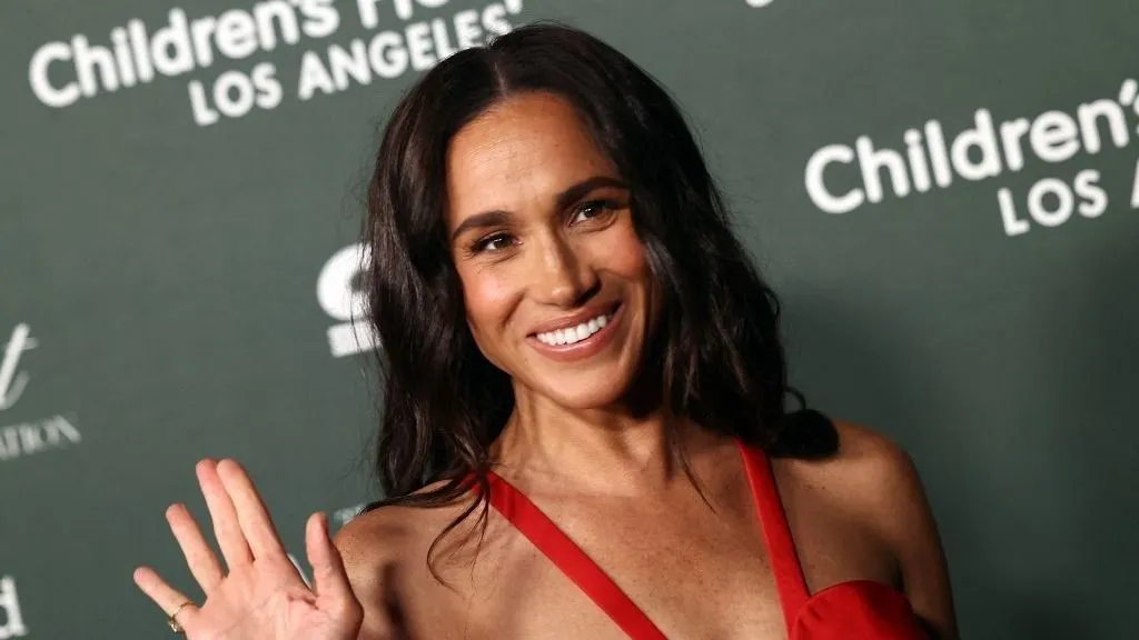 meghan markle, LOS ANGELES, CALIFORNIA - OCTOBER 05: Meghan, Duchess of Sussex attends the 2024 Children's Hospital Los Angeles (CHLA) Gala at L.A. Live Event Deck Top Floor Of The West Lot on October 05, 2024 in Los Angeles, California.   Tommaso Boddi/Getty Images/AFP (Photo by Tommaso Boddi / GETTY IMAGES NORTH AMERICA / Getty Images via AFP)